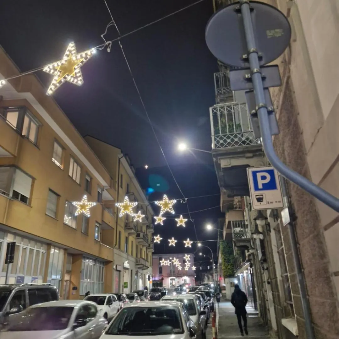 Lovely Home Como 0*,  Italien